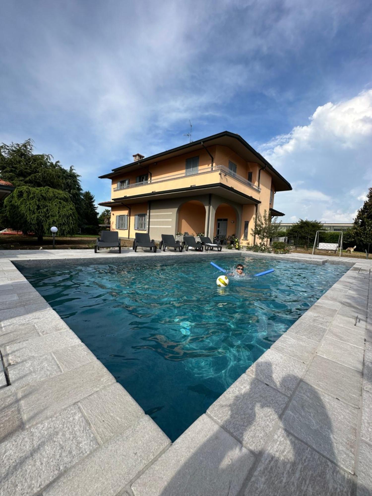 Villa 2 Cassano D'adda Exterior photo